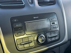 Седан Renault Logan 2017 года, 829000 рублей, Ижевск