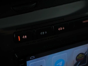 Внедорожник Hummer H3 2005 года, 2149077 рублей, Москва