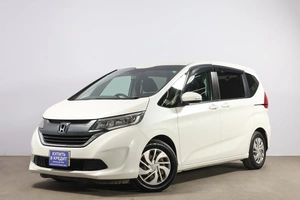 Минивэн Honda Freed 2017 года, 1459000 рублей, Новосибирск