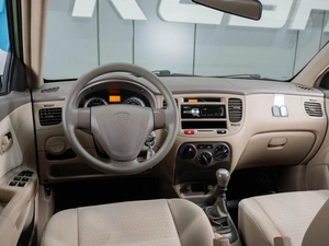 Седан Kia Rio 2006 года, 529000 рублей, Тюмень