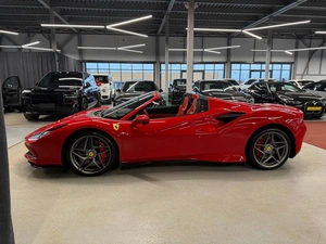 Кабриолет Ferrari F8 Spider 2021 года, 37990000 рублей, Павловская Слобода