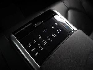 Седан Toyota Camry 2019 года, 2915000 рублей, Воронеж