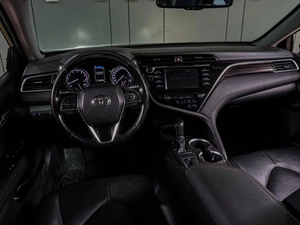 Седан Toyota Camry 2019 года, 2399000 рублей, Воронеж