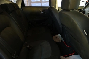 Внедорожник Nissan Qashqai 2011 года, 1049000 рублей, Омск
