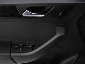 Лифтбек Volkswagen Polo 2020 года, 1715555 рублей, Тверь