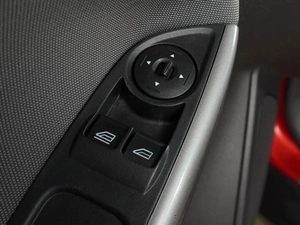 Хетчбэк Ford Focus 2011 года, 759000 рублей, Воронеж