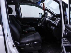 Минивэн Honda Stepwgn 2012 года, 1549000 рублей, Красноярск