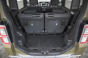 Хетчбэк Daihatsu Wake 2015 года, 949000 рублей, Кемерово