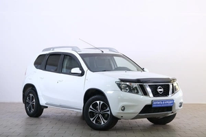 Внедорожник Nissan Terrano 2016 года, 1399000 рублей, Омск