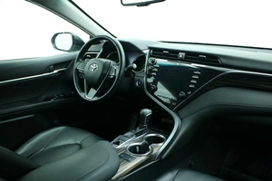 Седан Toyota Camry 2018 года, 2781000 рублей, Красноярск