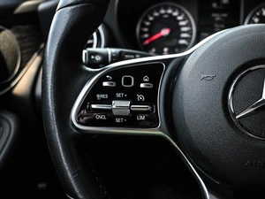 Внедорожник Mercedes-benz GLC-класс 2019 года, 3869000 рублей, Кирилловка