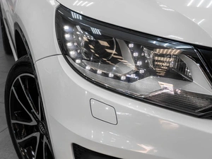 Внедорожник Volkswagen Tiguan 2012 года, 1677000 рублей, Тюмень