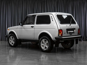 Внедорожник ВАЗ (LADA) 4x4 (Нива) 2020 года, 799000 рублей, Тюмень