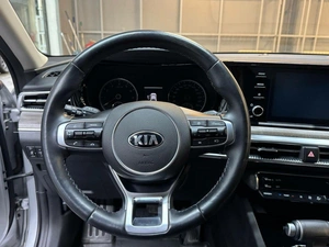 Седан Kia K5 2021 года, 2497000 рублей, Красноярск