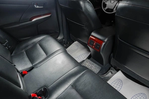 Седан Toyota Camry 2013 года, 1649000 рублей, Тюмень