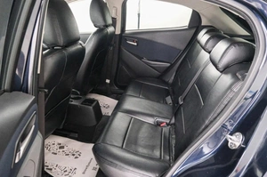 Хетчбэк Mazda Demio 2015 года, 1099000 рублей, Красноярск