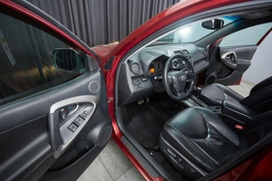 Внедорожник Toyota RAV4 2010 года, 1397000 рублей, Красноярск