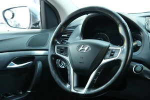 Универсал Hyundai i40 2013 года, 1399000 рублей, Омск