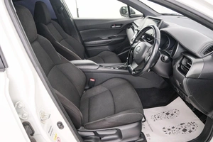 Внедорожник Toyota C-HR 2018 года, 1889000 рублей, Красноярск