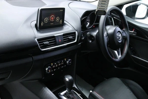 Хетчбэк Mazda Axela 2015 года, 1188000 рублей, Солонцы