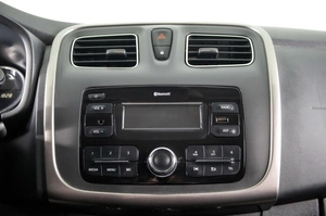 Седан Renault Logan Stepway 2019 года, 1249000 рублей, Пермь