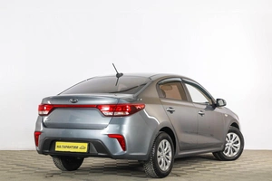 Седан Kia Rio 2019 года, 1479000 рублей, Тюмень
