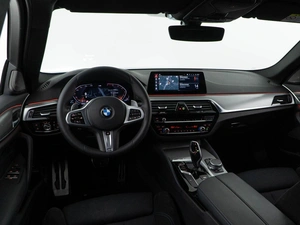Седан BMW 5 серия 2020 года, 3499999 рублей, Москва