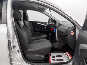 Седан Nissan Almera 2017 года, 750000 рублей, Красноярск