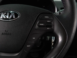 Седан Kia Cerato 2015 года, 1537000 рублей, Воронеж