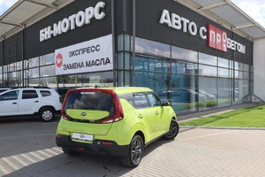 Хэтчбек Kia Soul 2021 года, 2270000 рублей, Мирное