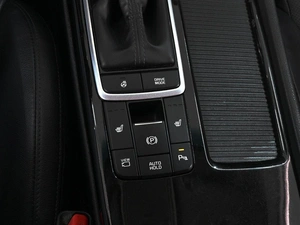 Седан Kia Optima 2018 года, 1759000 рублей, Аксай