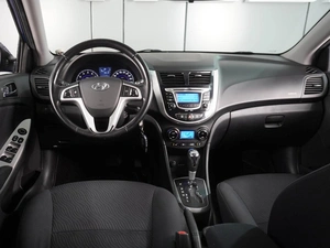 Седан Hyundai Solaris 2012 года, 999000 рублей, Аксай