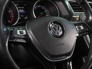 Внедорожник Volkswagen Tiguan 2018 года, 2120000 рублей, Воронеж