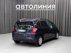 Хетчбэк Honda Fit 2009 года, 615000 рублей, Красноярск