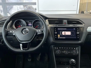 Внедорожник Volkswagen Tiguan 2019 года, 1900000 рублей, Уфа