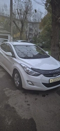 Седан Hyundai Elantra 2011 года, 670000 рублей, Красноярск