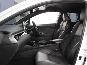 Внедорожник Toyota C-HR 2020 года, 1970000 рублей, Омск