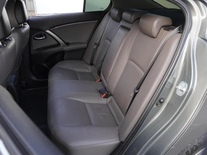 Седан Toyota Avensis 2011 года, 1269000 рублей, Волгоград