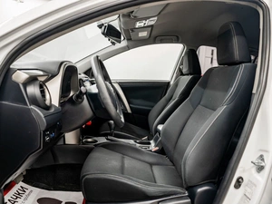 Внедорожник Toyota RAV4 2013 года, 1850000 рублей, Красноярск