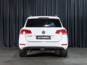Внедорожник Volkswagen Touareg 2014 года, 2290000 рублей, Волгоград