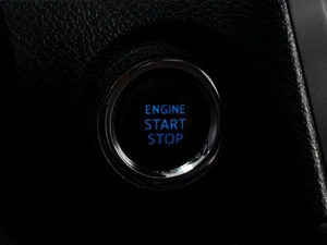 Седан Toyota Camry 2017 года, 2519000 рублей, Тюмень