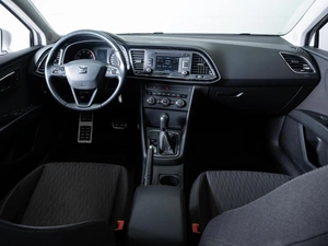 Хетчбэк SEAT Leon 2013 года, 1179000 рублей, Ставрополь