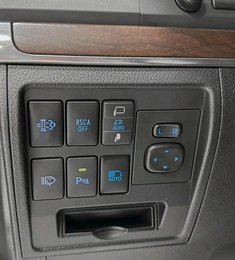 Внедорожник Toyota Land Cruiser 2019 года, 7277000 рублей, Красноярск