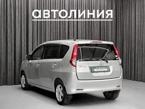 Минивэн Toyota Passo Sette 2010 года, 619000 рублей, Красноярск