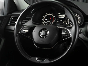 Лифтбек Skoda Rapid 2021 года, 1589000 рублей, Тюмень