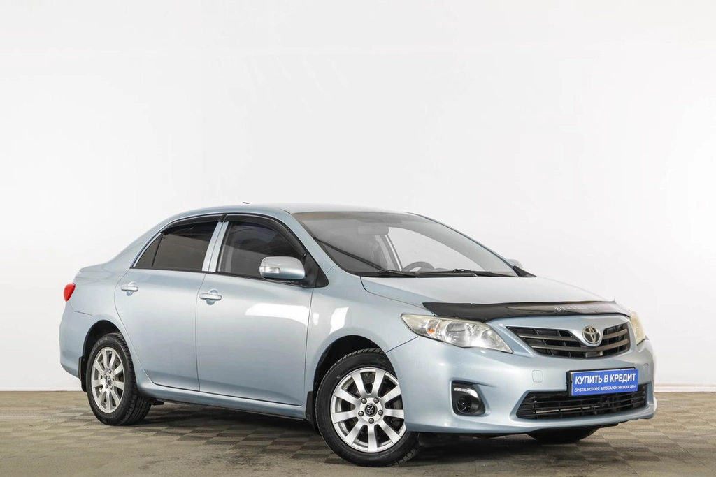 Седан Toyota Corolla 2011 года, 799000 рублей, Тюмень