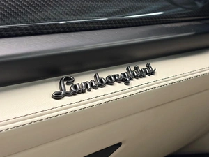 Внедорожник Lamborghini Urus 2025 года, 37000000 рублей, Павловская Слобода