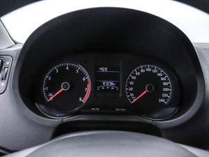 Седан Volkswagen Polo 2019 года, 1379000 рублей, Красноярск