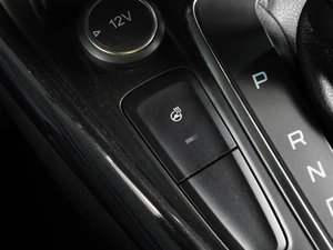 Хетчбэк Ford Focus 2017 года, 1149000 рублей, Воронеж