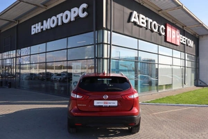 Внедорожник Nissan Qashqai 2018 года, 2100000 рублей, Мирное